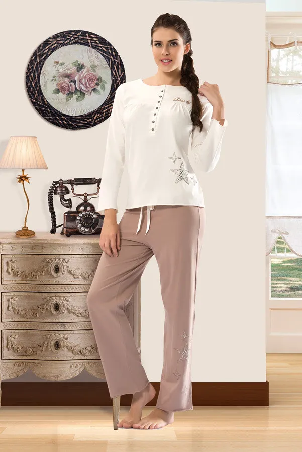 Жіноча домашня піжама